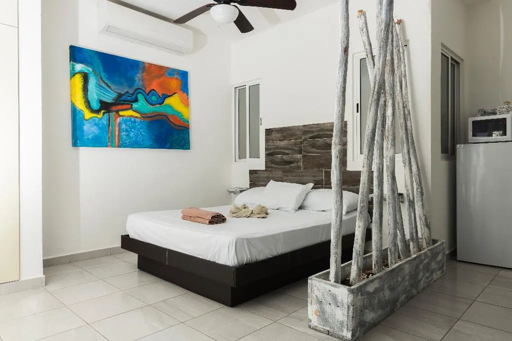 APARTMENT WITH TERRACE Room, Suite 24, Playa Del Carmen
