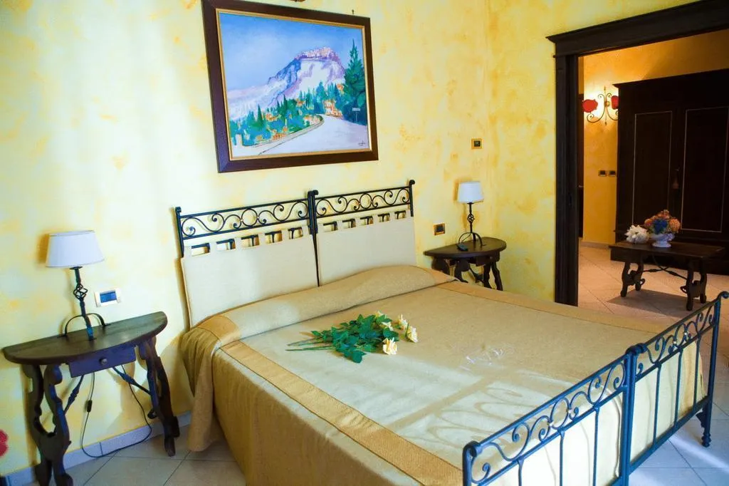 Room, Villa Angela, Taormina