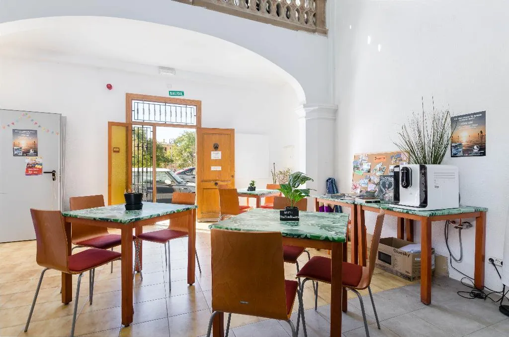 Sports and Entertainment, Urban Hostel Palma - Albergue Juvenil, Majorca