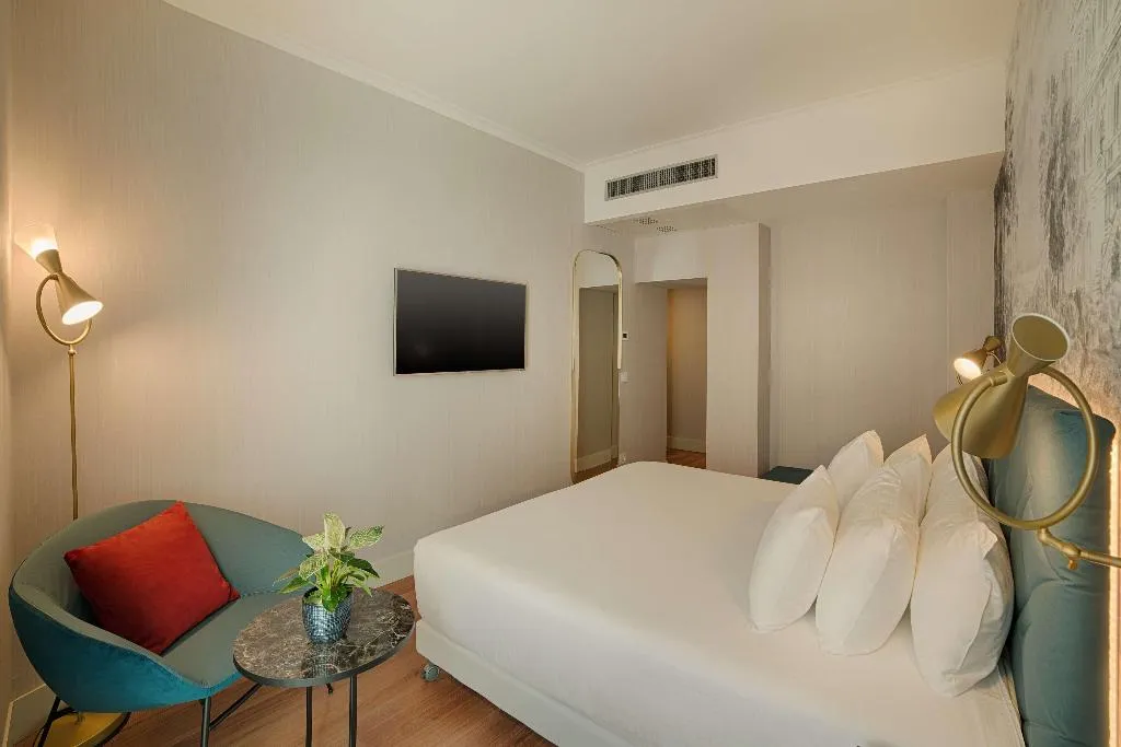 SUITE STANDARD Room, NH Collection Roma Fori Imperiali, Rome