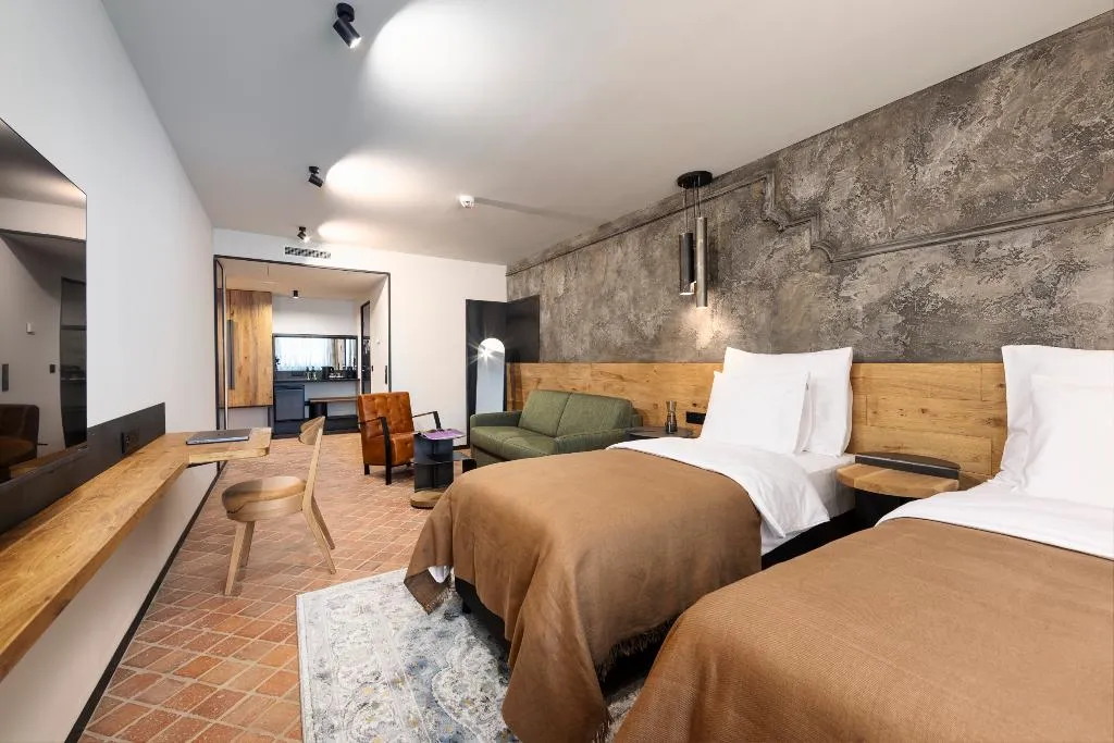 DOUBLE DELUXE Room, Nomadic Urban Premium Suites, Krakow