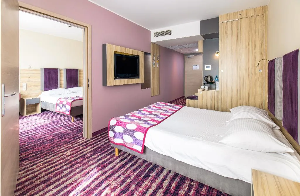 DOUBLE SINGLE USE STANDARD Room, Galaxy, Krakow