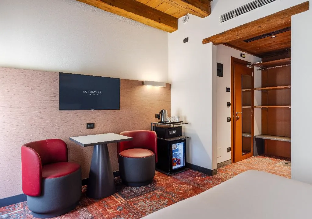 Double or Twin STANDARD Room, Eurostars Cannaregio, Venice