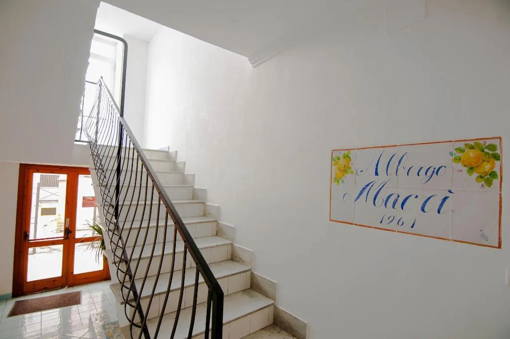 General view, Albergo Macrì, Naples