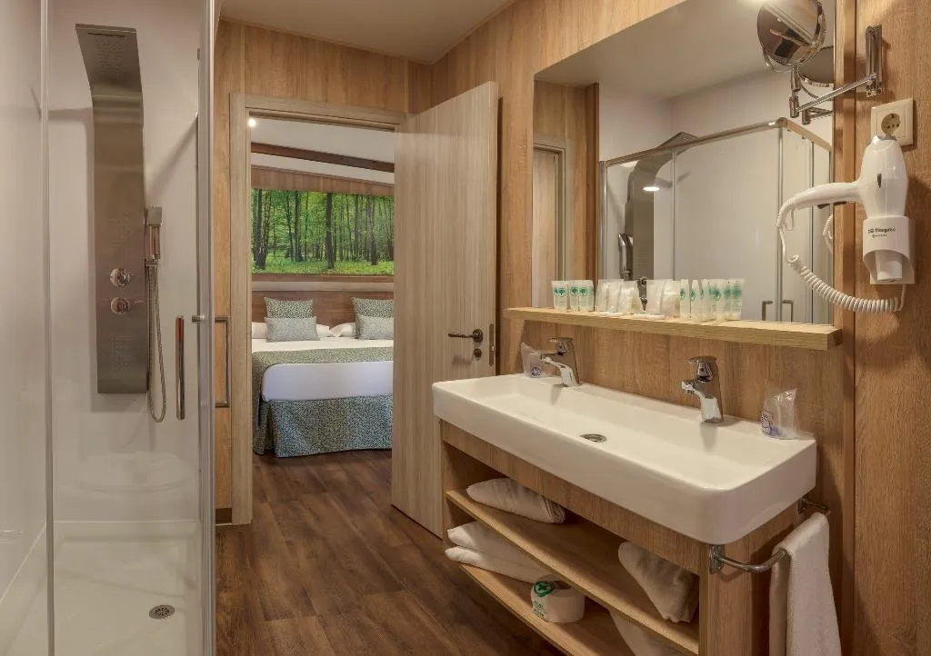 Room, Magic Robin Hood Resort, Costa Blanca