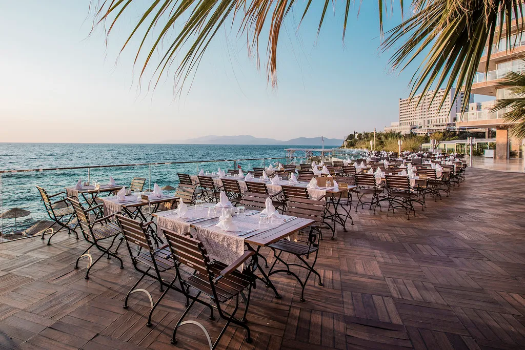 Restaurant, Charisma De Luxe Hotel, Izmir