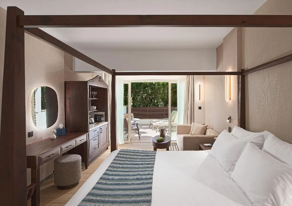 JUNIOR SUITE WITH TERRACE Room, Olympic lagoon Resorts, Paphos, Cyprus