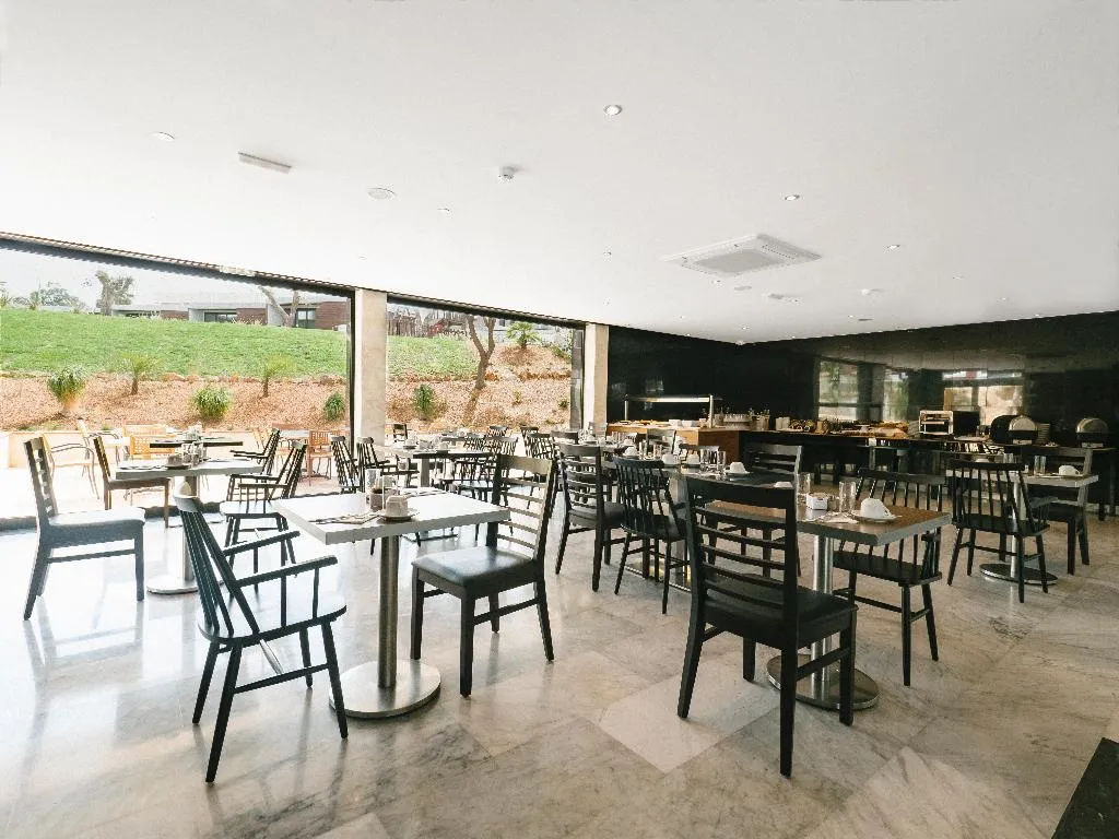 Restaurant, Topázio Vibe Beach Hotel & Apartments, Algarve