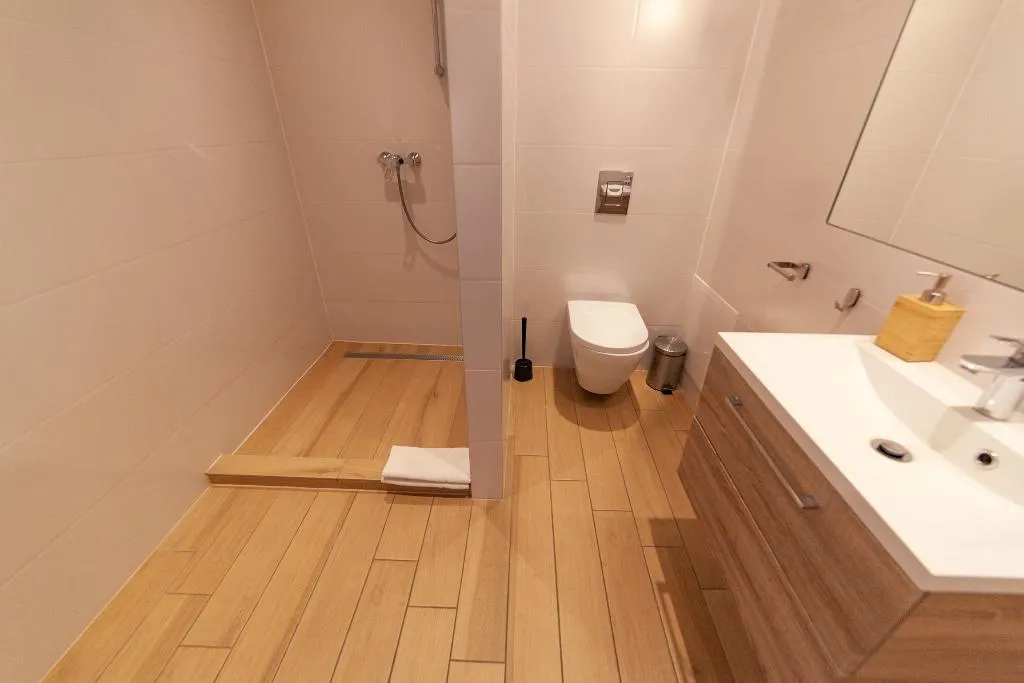 STUDIO QUEEN SIZE BED Room, Lounge Apartments, Krakow