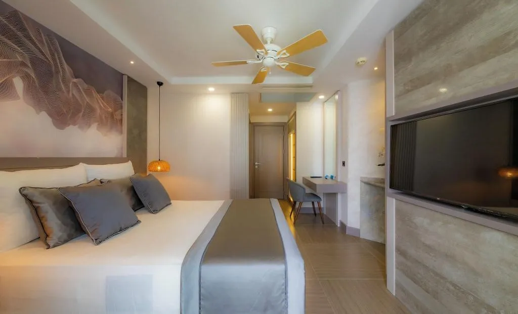 Room, Samara, Bodrum