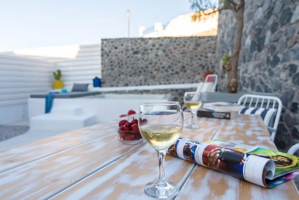Terrace, Lagadi Suites, Santorini
