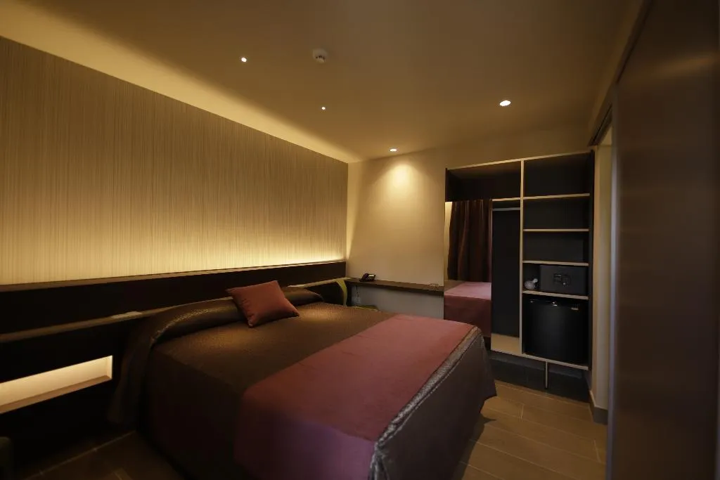 JUNIOR SUITE STANDARD Room, Papi Blau, Costa Brava