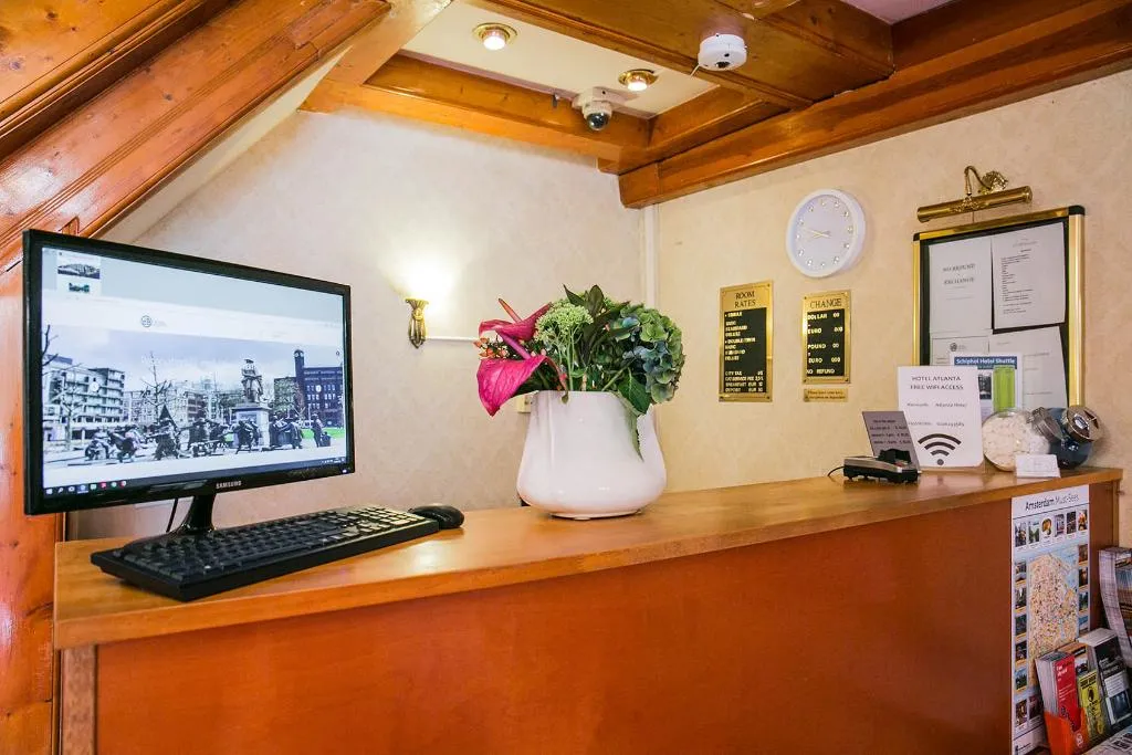 Lobby, Atlanta, Amsterdam