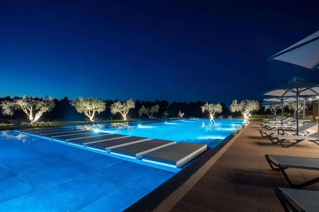Sports and Entertainment, Sani Verde, Halkidiki