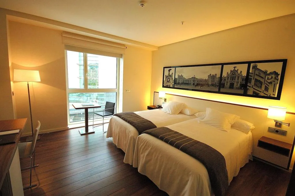TRIPLE STANDARD Room, Primus Valencia, Valencia