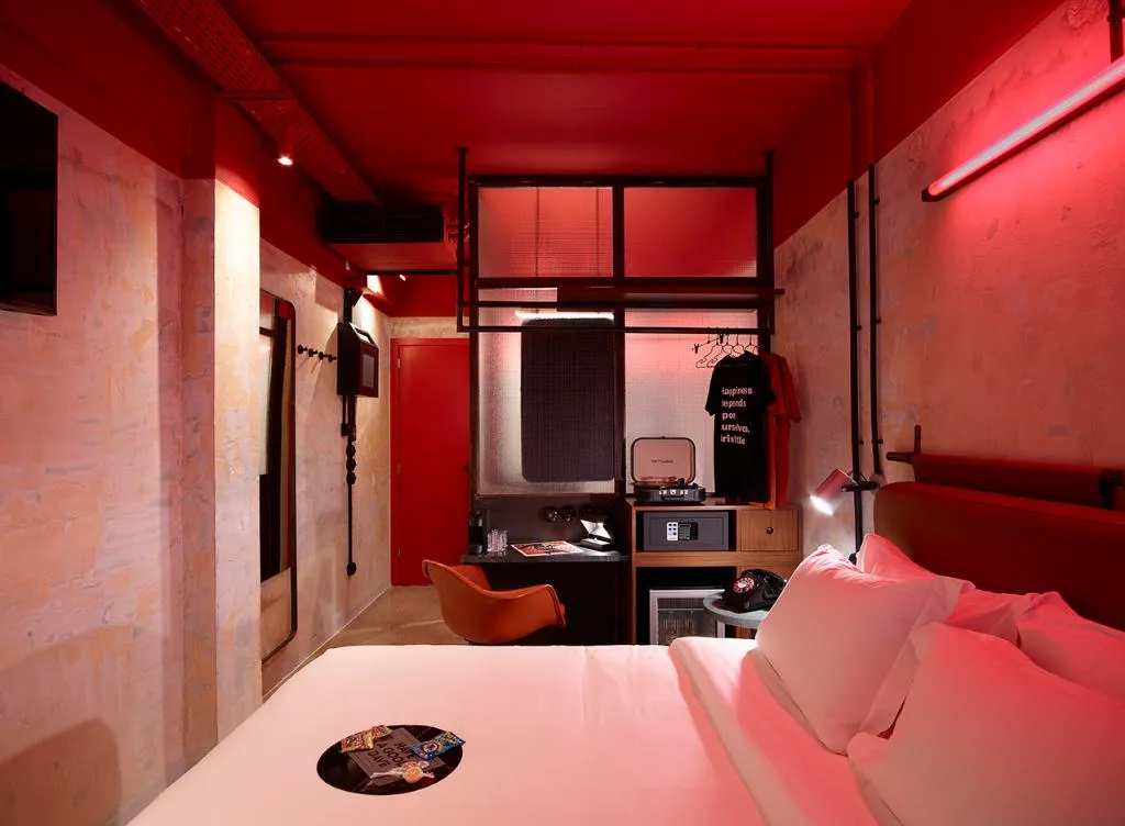 DOUBLE STANDARD Room, Max Brown Hotel Downtown, part of the Sircle Coll, Athens