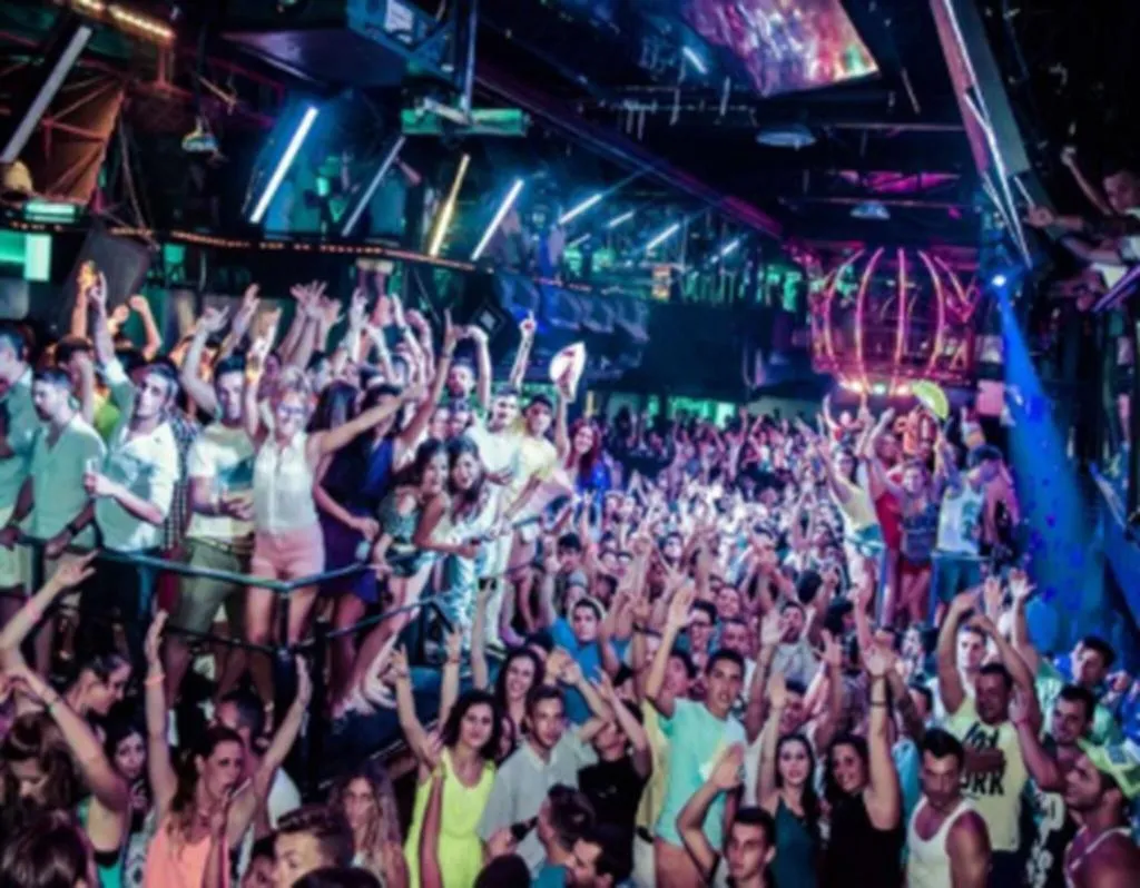 Sports and Entertainment, Safari, Valencia