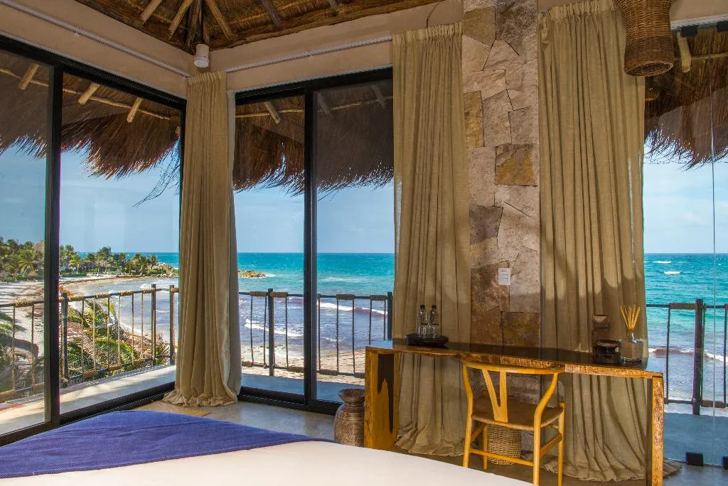 DOUBLE DELUXE OCEAN FRONT Room, Tata Tulum, Cancun Area