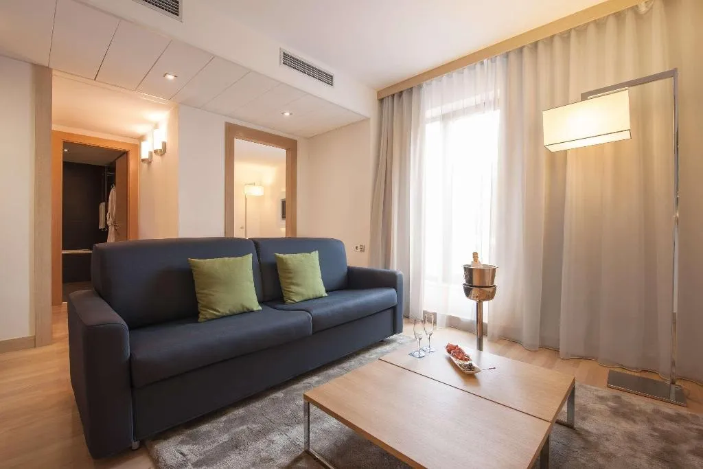Room, Occidental Praha Five, Prague