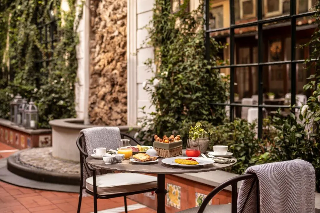 Terrace, Tivoli Palazzo Gaddi Firenze Hotel, Florence