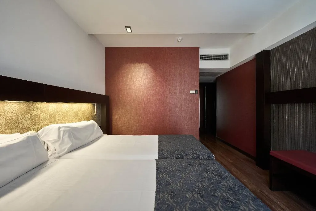 Room, Catalonia Port, Barcelona