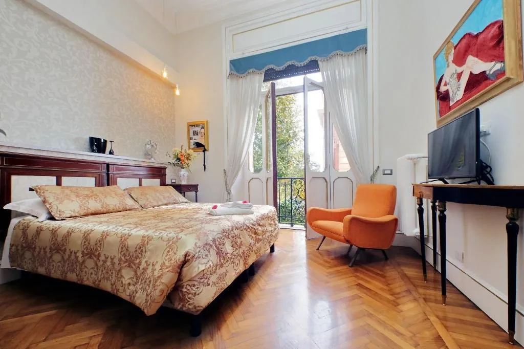 Room, Domus Monamì Luxury Suites, Rome