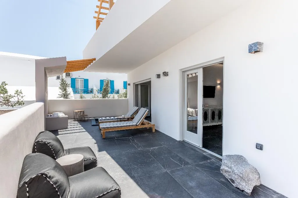 SUITE GARDEN VIEW Room, Aegean Gem, Santorini
