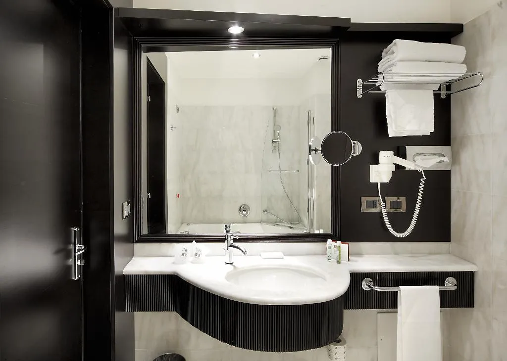 DOUBLE SINGLE USE DELUXE Room, Il Principe Hotel Catania, Catania