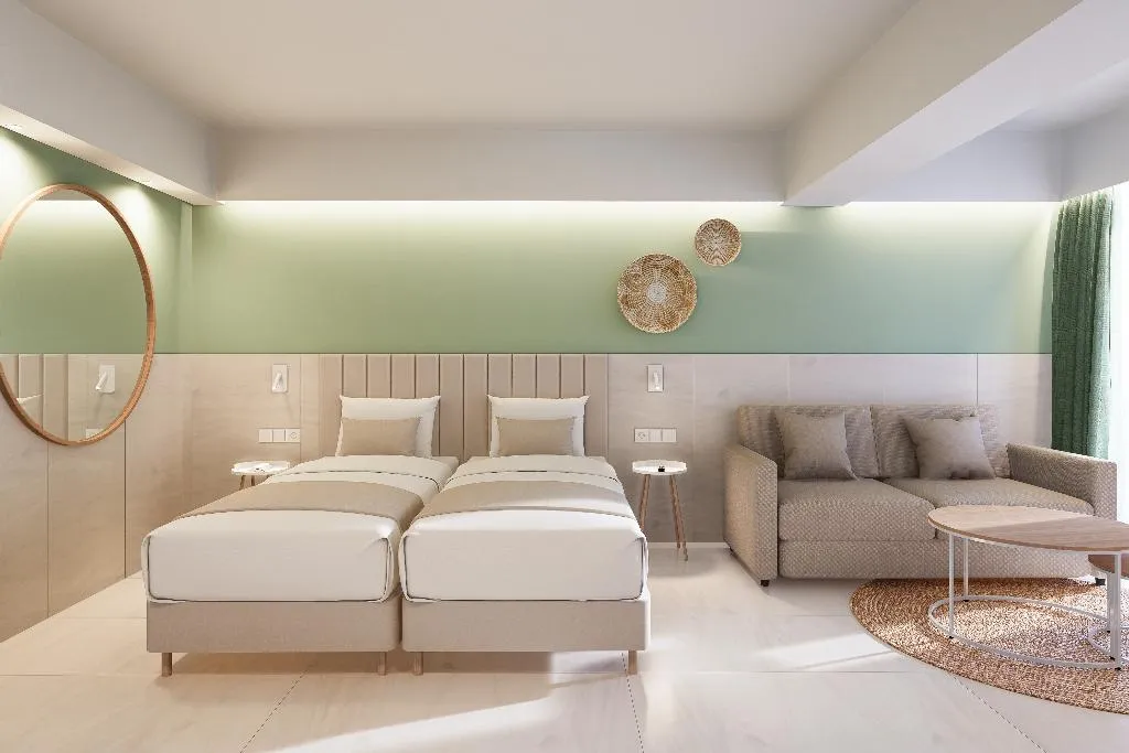 FAMILY ROOM WITH BALCONY Room, Cosmopolitan, Majorca