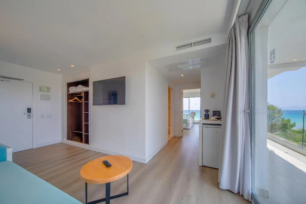 JUNIOR SUITE PREMIUM Room, Playa Esperanza Resort, Majorca