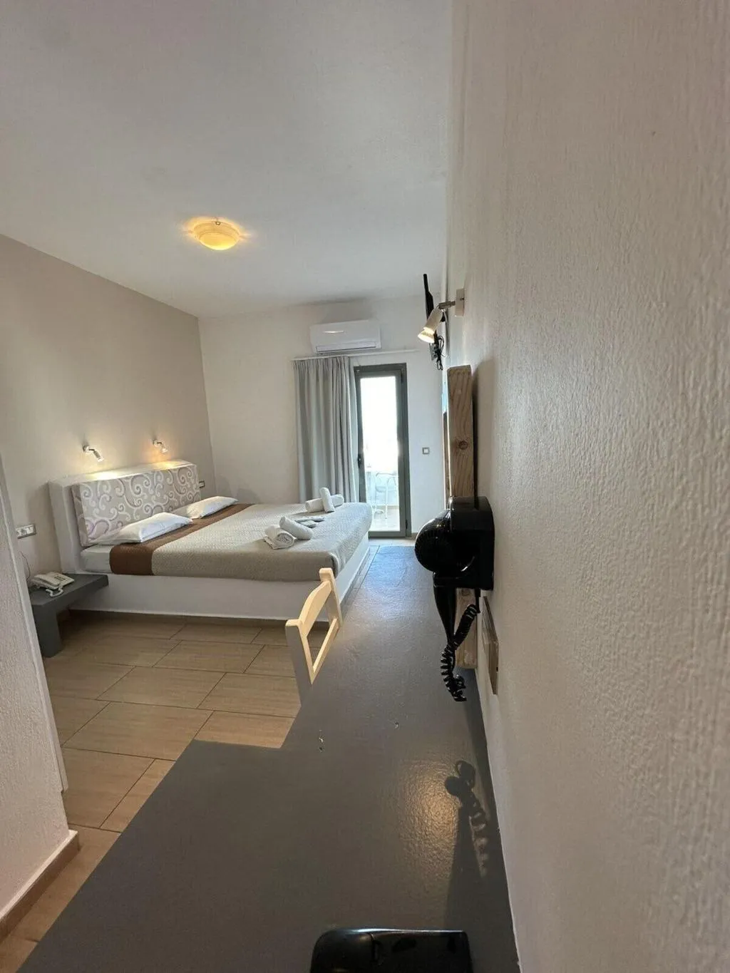 Room, Olympic, Santorini