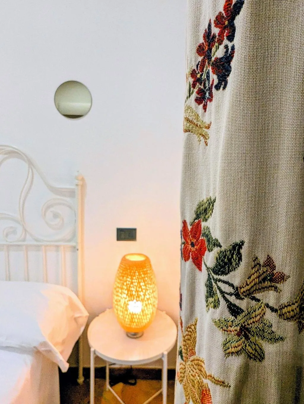 Room, La Locanda Dell Arte, Naples