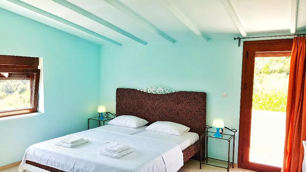 STUDIO ONE BED Room, Bungalow White Apartments and Suits, Halkidiki