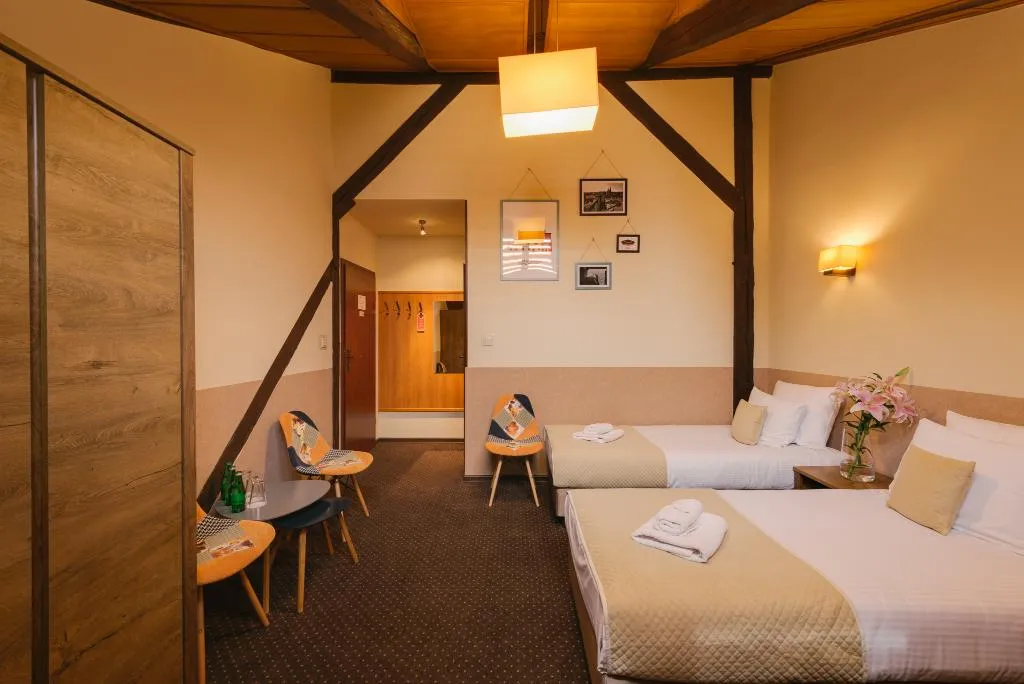 TRIPLE STANDARD Room, Atelier Aparthotel by Artery Hotels, Krakow