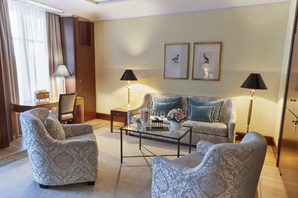Room, Adlon Kempinski Berlin, Berlin