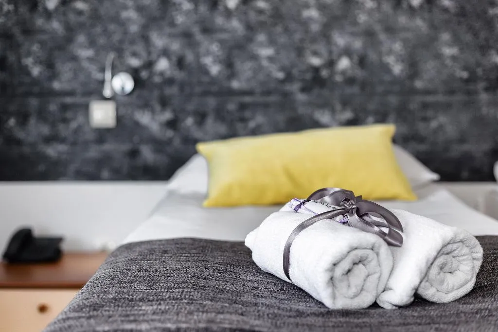 DOUBLE WITH BALCONY Room, Punta, Split