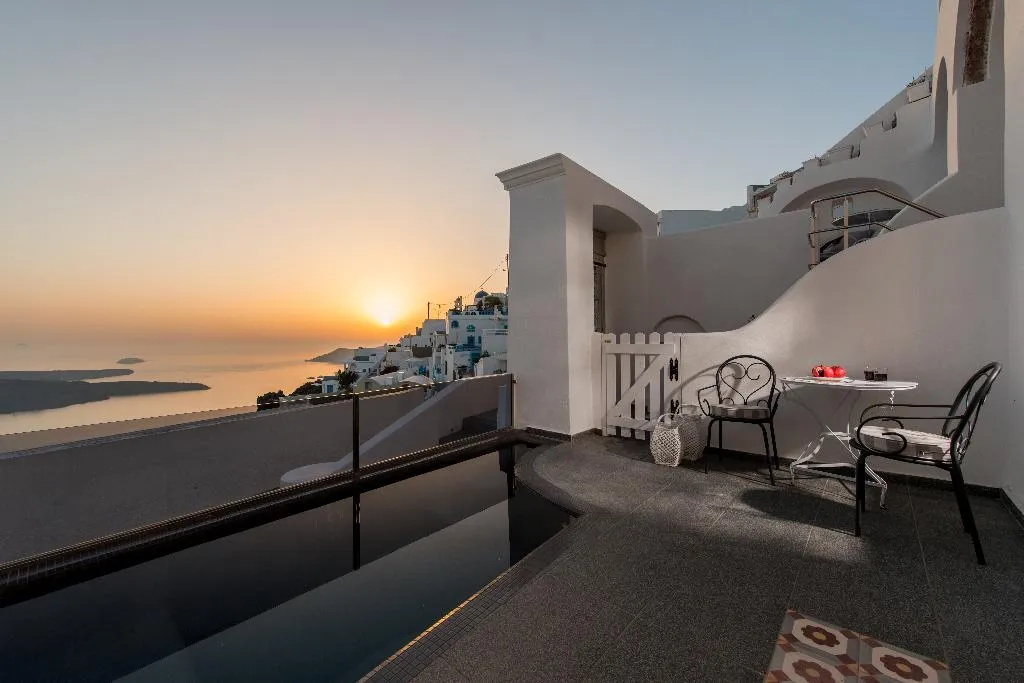 SUITE KING SIZE BED Room, Senses Suites, Santorini