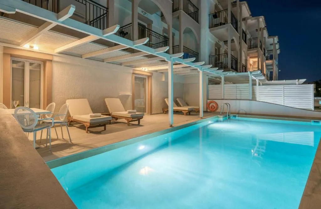 SUITE CAPACITY 4 Room, Zante Park Hotel, BW Premier Collection, Zante