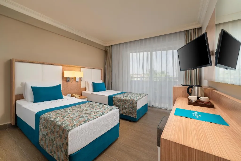 DOUBLE SINGLE USE STANDARD Room, Royal Garden Beach Hotel, Antalya
