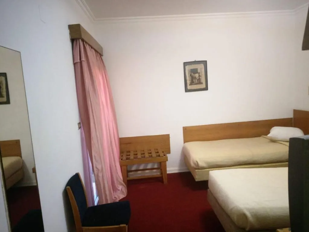 TRIPLE STANDARD Room, Pharaoh Egypt, Cairo
