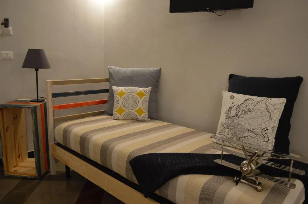 Room, Bed Book & Breakfast Landolina, Catania