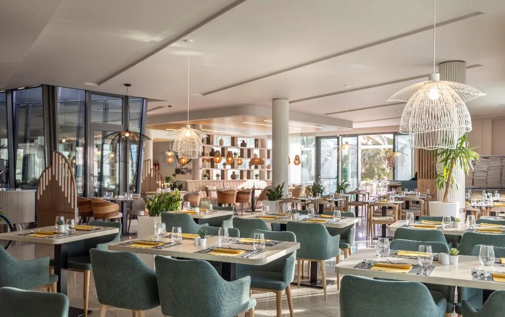 Restaurant, Valamar Lacroma Hotel 4*, Dubrovnik