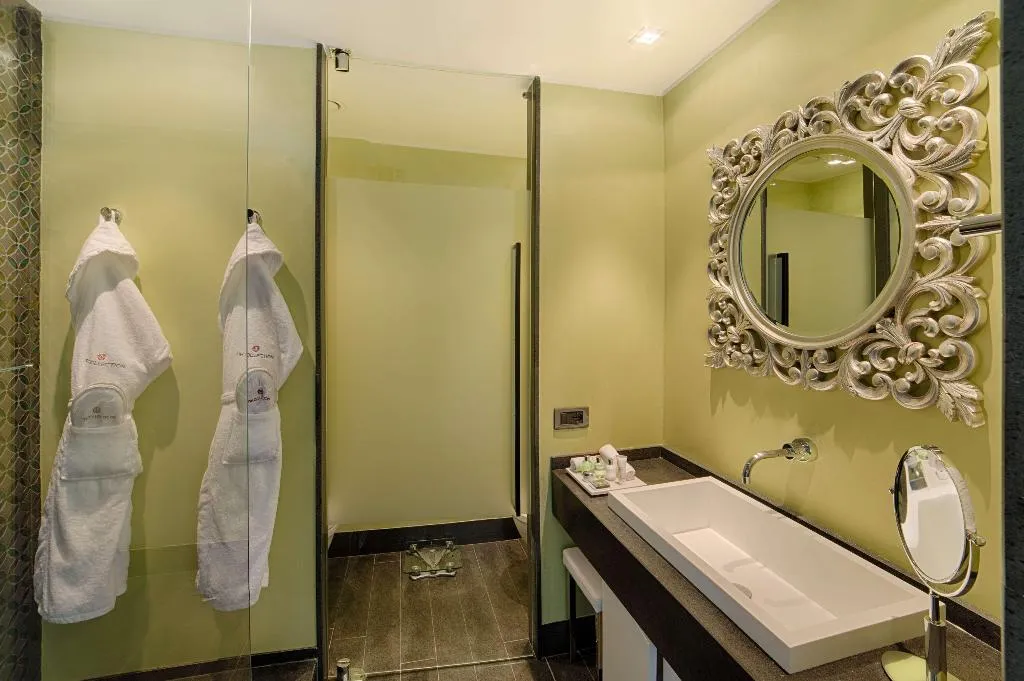 Room, NH Collection Taormina, Taormina