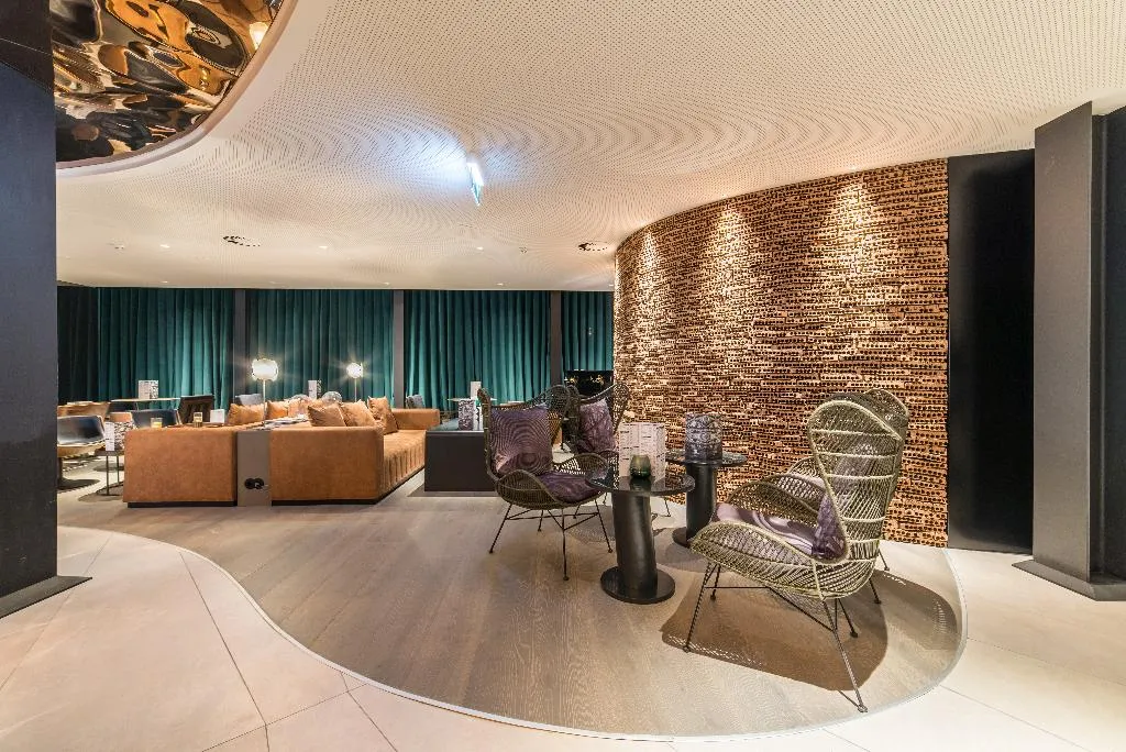 Lobby, Porto Royal Bridges Hotel, Porto