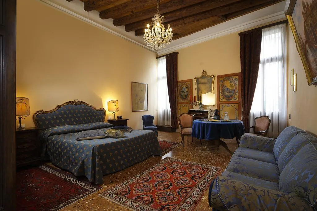 General view, Ca'del Console, Venice