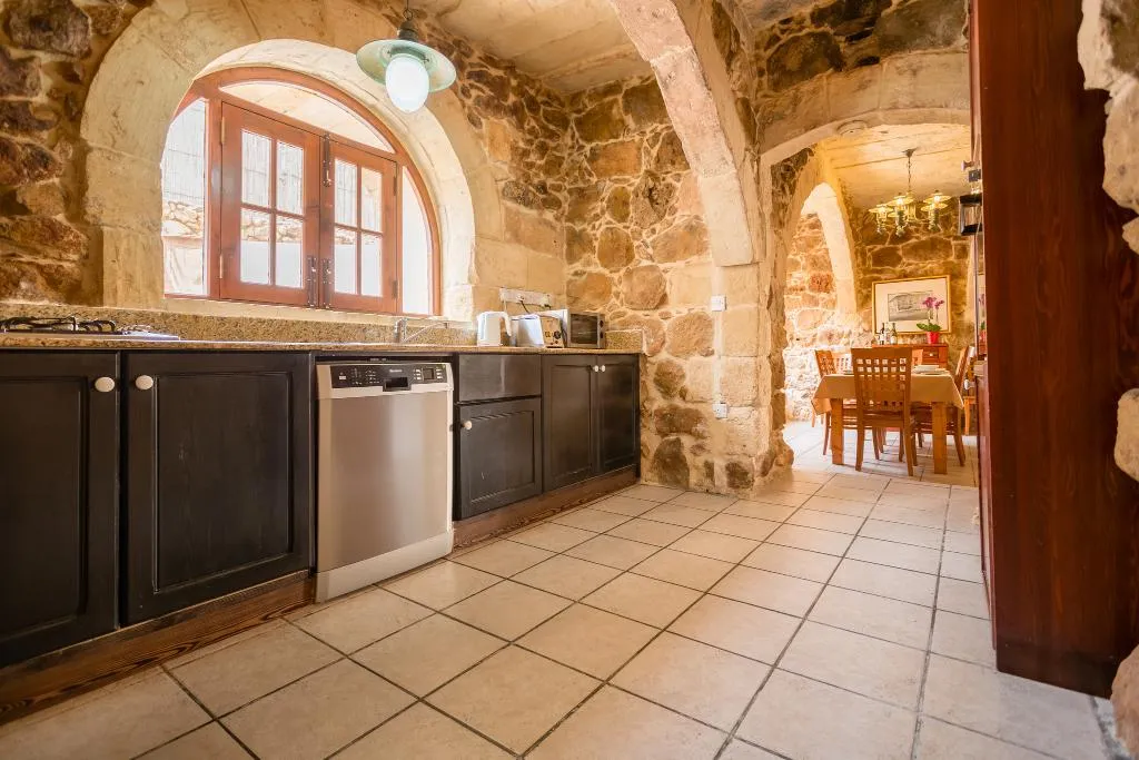 HOUSE STANDARD Room, Abraham's Gozo Farmhouses, Gozo