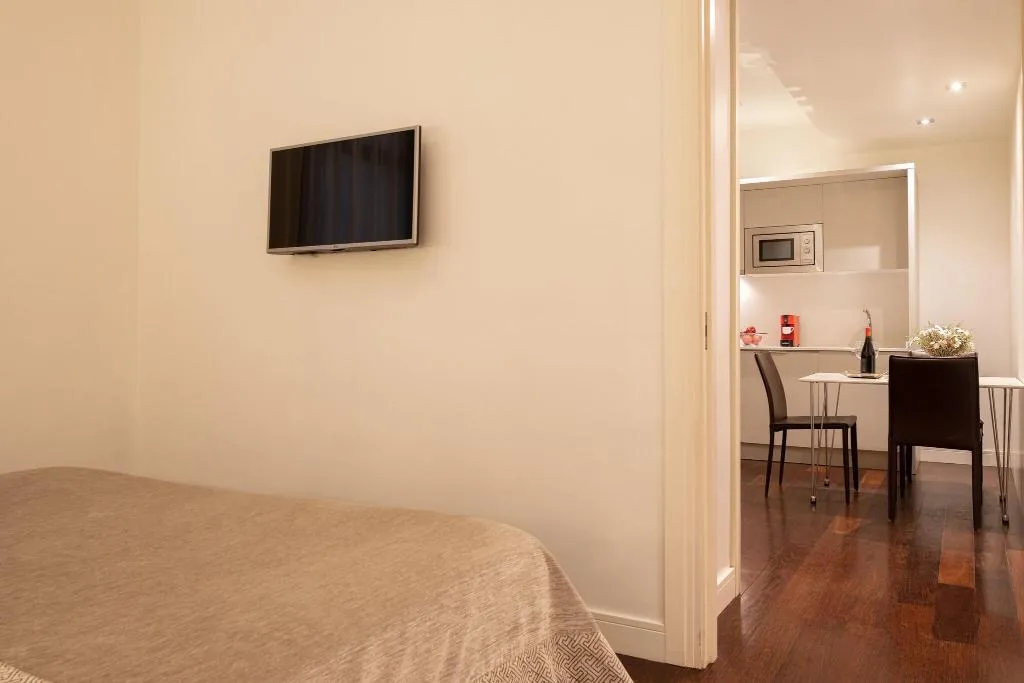 DOUBLE INNER Room, Duquesa Suites, Barcelona