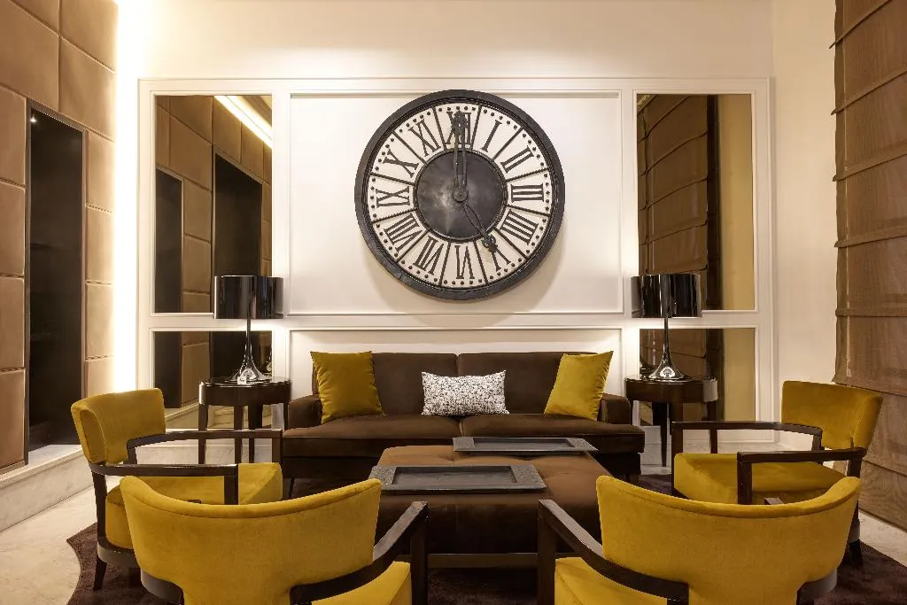 Lobby, Mascagni, Rome