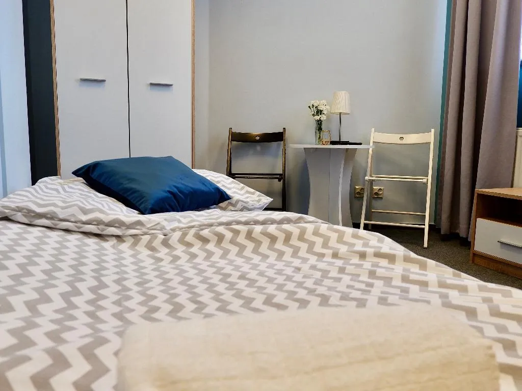 DOUBLE COMFORT Room, Moon Hostel Gdansk, Gdansk