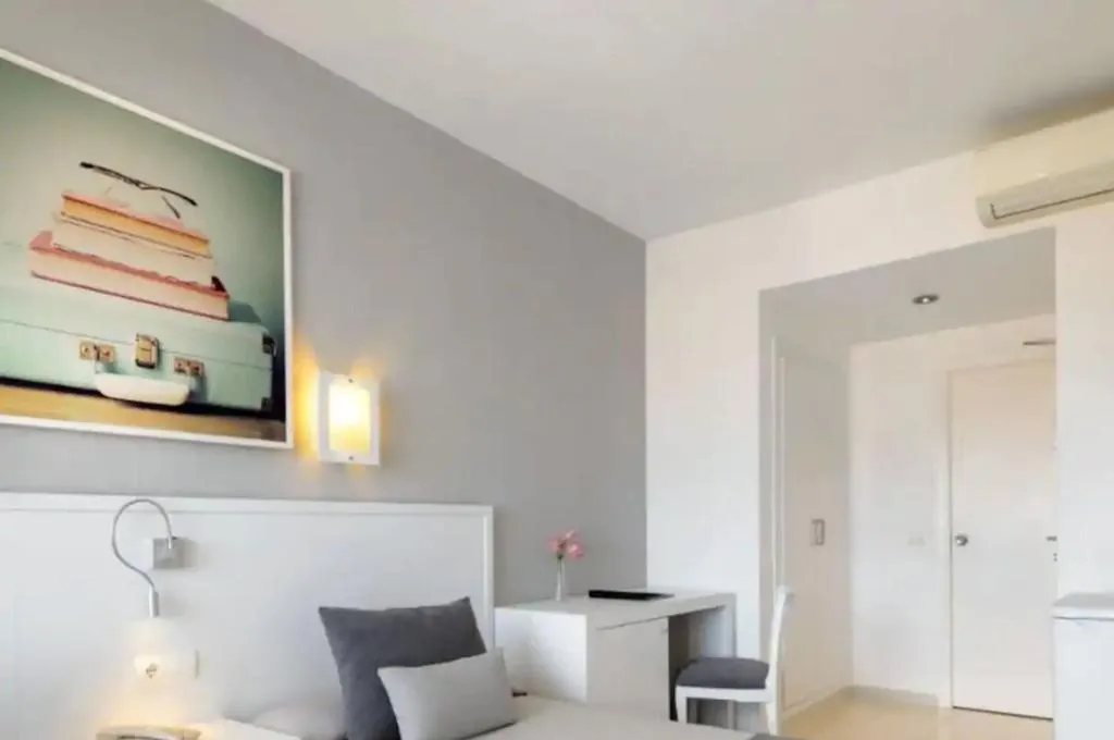Room, Hotel Cenit & Apts. Sol y Viento, Ibiza
